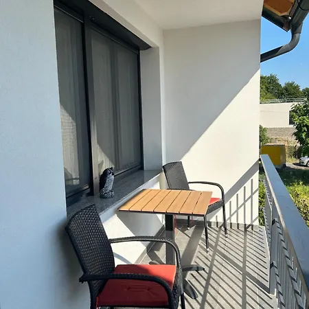 Bodza Vendeghaz بيت للعطل