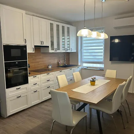 Bodza Vendeghaz * Badacsonyörs