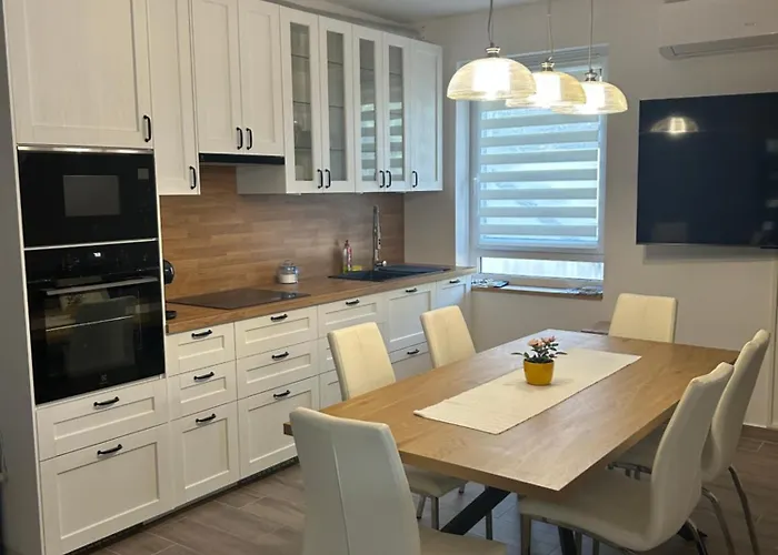 Bodza Vendeghaz * Badacsonyörs